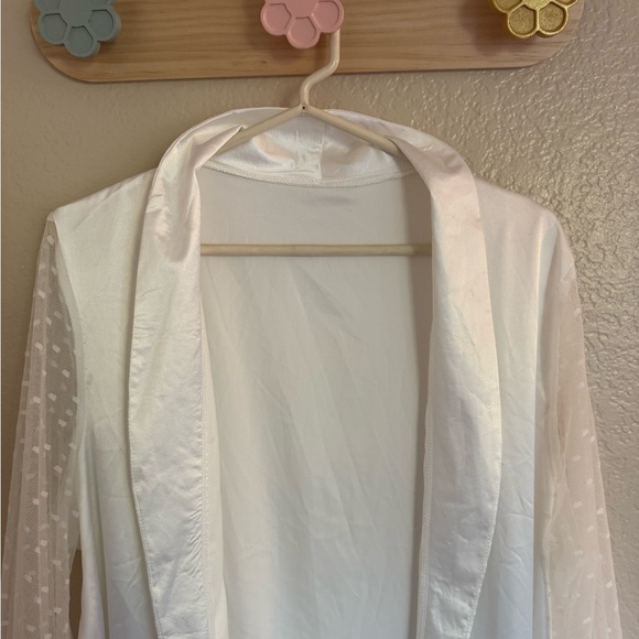 Fringe Sleeve Robe - Picture 6 of 7